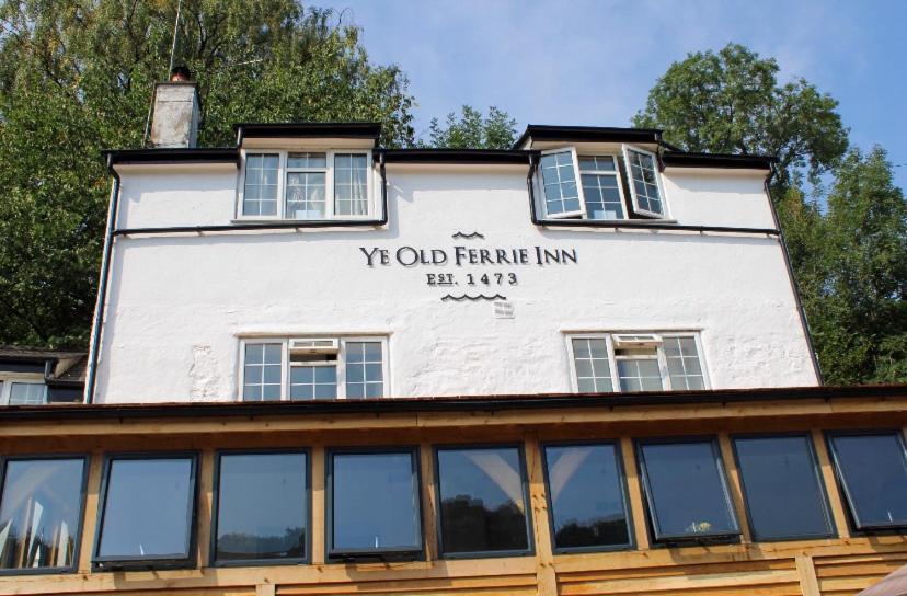 סימונדס יאט Ye Old Ferrie Inn מראה חיצוני תמונה