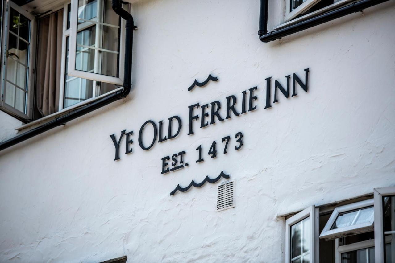 סימונדס יאט Ye Old Ferrie Inn מראה חיצוני תמונה